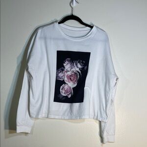 Forever 21 White Long-Sleeve Crop Sweatshirt with Pink Floral Print